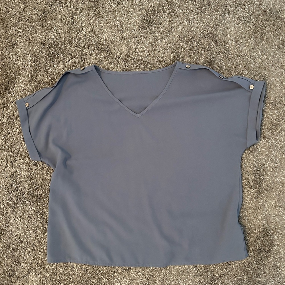 Blue short sleeve blouse size large